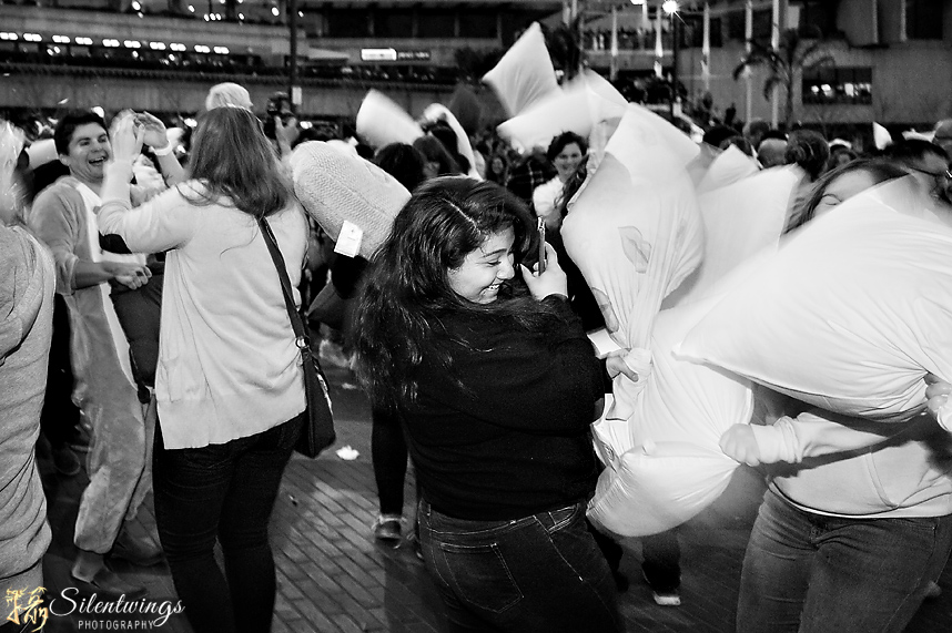 28, 50, 2016, Biogon, CA, California, f/1.1, f/2.8, Justin Herman Plaza, Leica, M9, Pillow Fight, San Francisco, SF, Silentwings Photography, Valentine's Day, Voigtlander, Zeiss